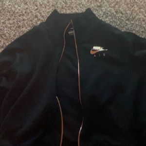 Women’s Nike air jacket